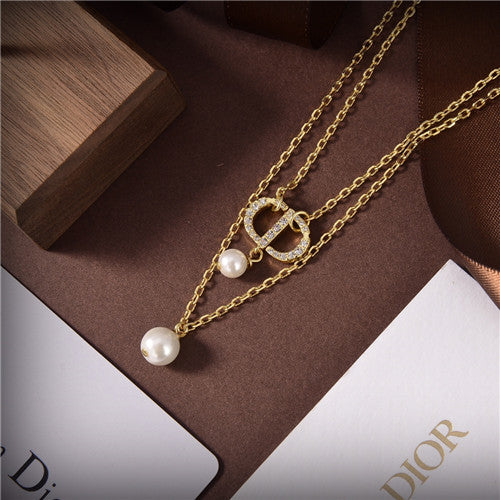 High Quality Luxury Dior Pearl Necklace – Style 50855 alternate view