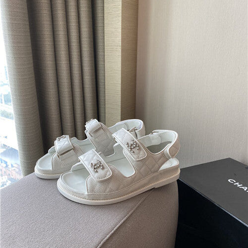 High Quality Luxury Chanel Flat Beach Shoes Sandals alternate view