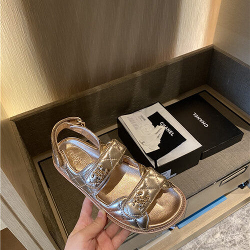 High Quality Luxury Chanel Flat Beach Shoes Sandals – Style 97542 product detail