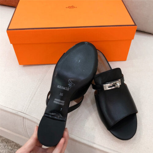 High Quality Luxury Hermes Chunky Heel Sandals – Style 36099 product detail
