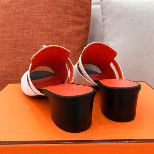 High Quality Luxury Hermes Chunky Heel Sandals – Style 03331 product detail