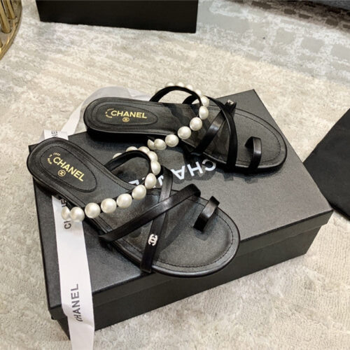 High Quality Luxury Chanel Pearl Embellished Sandals – Style 14150