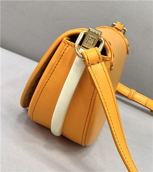High Quality Luxury Fendi Saddle Bag – Style 32683 product detail