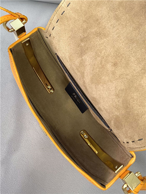 High Quality Luxury Fendi Saddle Bag – Style 32683 product detail