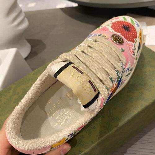 High Quality Luxury Gucci Screener Sneakers Womens – Style 75635 product detail