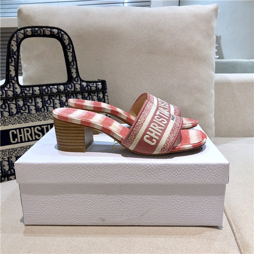 High Quality Luxury Dior Embroidered Chunky Heel Slippers – Style 80390 alternate view
