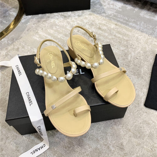 High Quality Luxury Chanel Pearl Embellished Sandals product detail