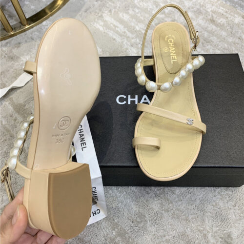 High Quality Luxury Chanel Pearl Embellished Sandals product detail
