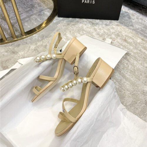 High Quality Luxury Chanel Pearl Embellished Sandals product detail