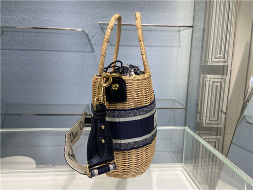 High Quality Luxury Dior Wicker Basket Bag product detail