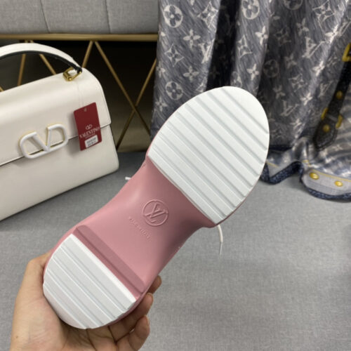 High Quality Luxury LV Archlight Sneaker Womens product detail