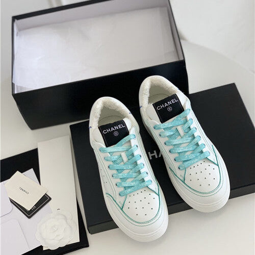 High Quality Luxury Chanel White Sneakers Womens – Style 64486 alternate view