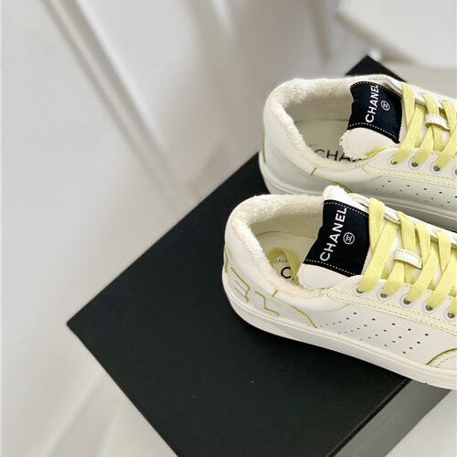 High Quality Luxury Chanel White Sneakers Womens – Style 97254 product detail