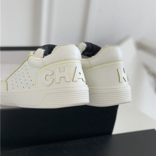 High Quality Luxury Chanel White Sneakers Womens – Style 97254 product detail