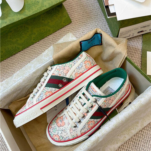 High Quality Luxury Gucci Tennis 1977 Low Sneakers – Style 85747 alternate view