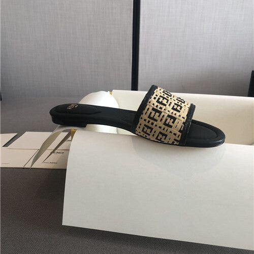 High Quality Luxury Fendi Slippers Sandals product detail