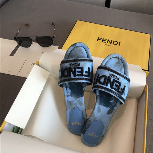 High Quality Luxury Fendi Slippers Sandals – Style 70035 product detail