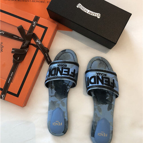 High Quality Luxury Fendi Slippers Sandals – Style 70035 product detail
