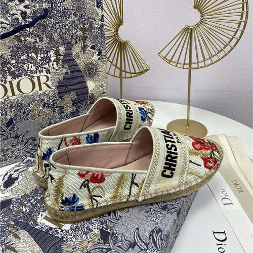 High Quality Luxury Dior Logo Embroidery Hollow Shoes – Style 61126 product detail
