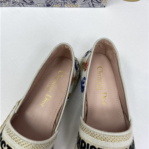 High Quality Luxury Dior Logo Embroidery Hollow Shoes – Style 61126 product detail