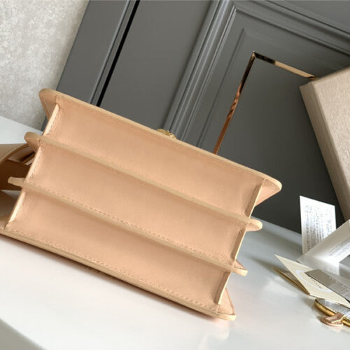 High Quality Luxury Bvlgari Serpenti Forever Shoulder Bag Pink product detail