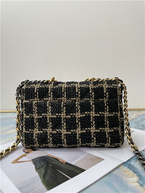 High Quality Luxury Chanel 19 Chain Bag product detail