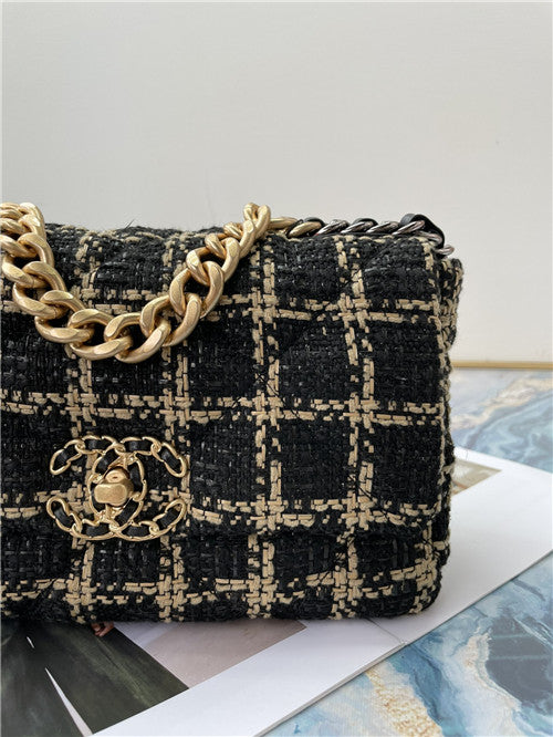 High Quality Luxury Chanel 19 Chain Bag product detail
