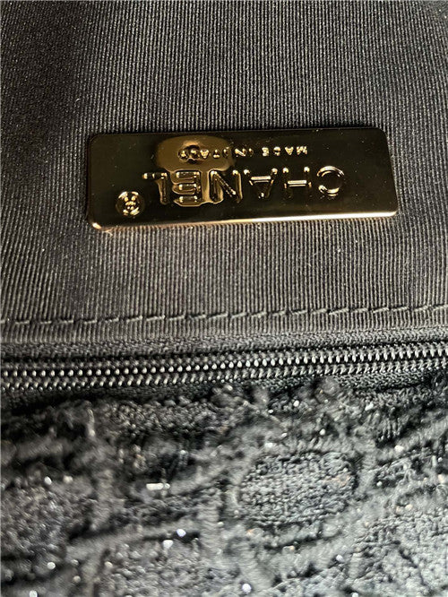 High Quality Luxury Chanel 19 Chain Bag – Style 46780 product detail