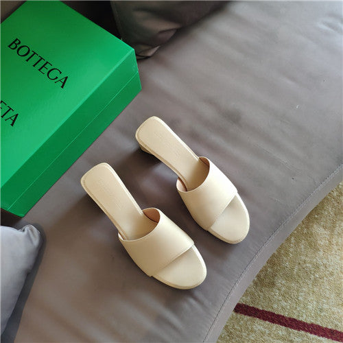 High Quality Luxury Bottega Veneta Mueller Heel Sandals – Style 63110 alternate view