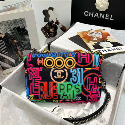 High Quality Luxury Chanel Graffiti Flap Bag alternate view