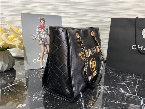 High Quality Luxury Chanel Oil Wax Leather Beach Bag product detail