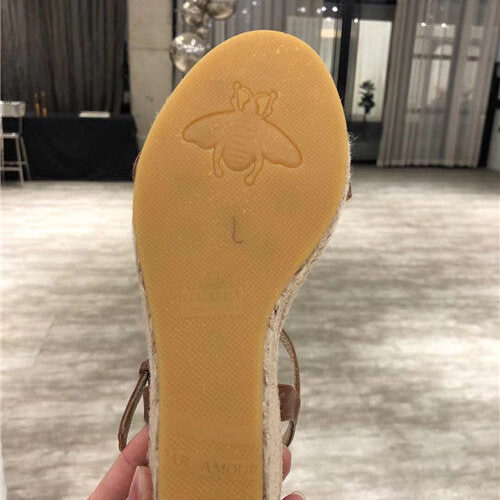 High Quality Luxury Gucci Wedge Sandals – Style 34803 product detail
