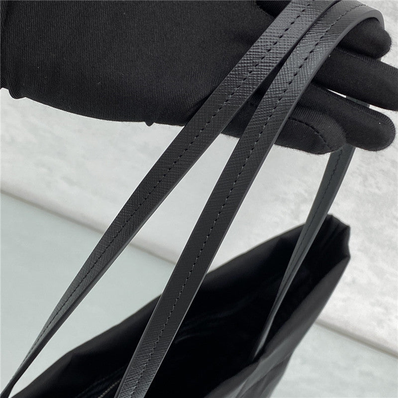 High Quality Luxury Prada Nylon Shopping Bag product detail