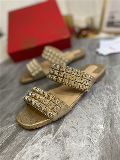 High Quality Luxury Christian Louboutin Square Studs Slippers Sandals – Style 48980 product detail