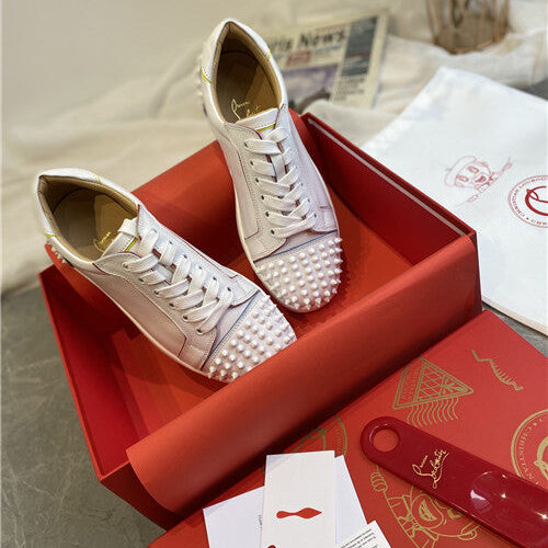 High Quality Luxury Christian Louboutin Low Sneakers – Style 85812 alternate view
