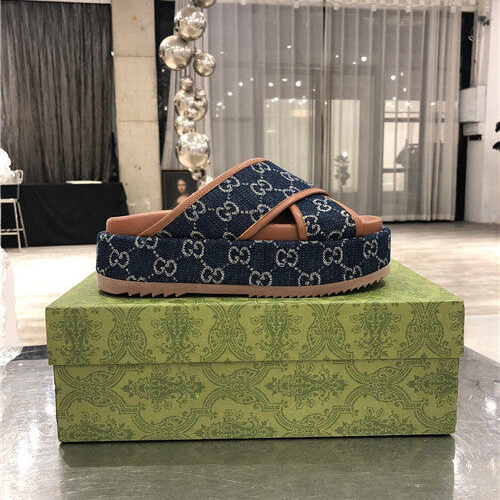 High Quality Luxury Gucci GG Platform Slippers – Style 76211 product detail