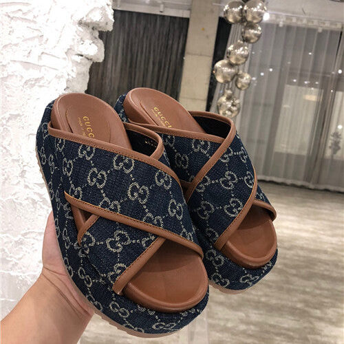 High Quality Luxury Gucci GG Platform Slippers – Style 76211 product detail
