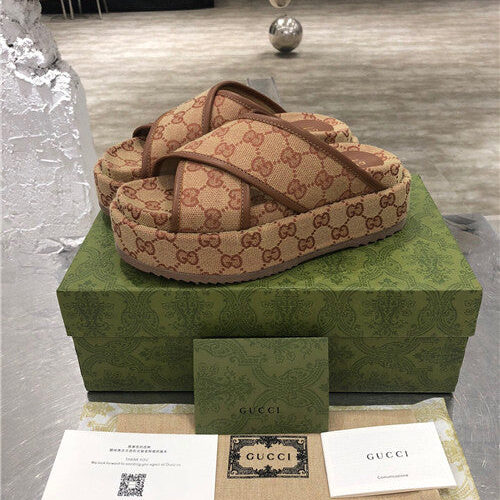 High Quality Luxury Gucci GG Platform Slippers – Style 08979 product detail