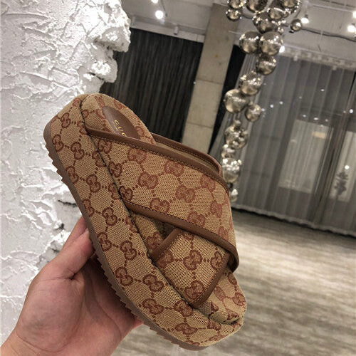 High Quality Luxury Gucci GG Platform Slippers – Style 08979 product detail
