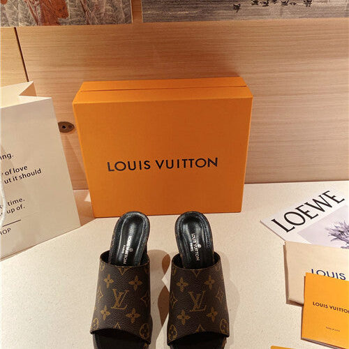 High Quality Luxury LV Heel Slippers Sandals – Style 48451 product detail