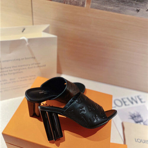 High Quality Luxury LV Heel Slippers Sandals – Style 86307 product detail