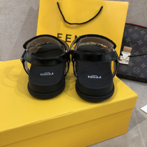 High Quality Luxury Fendi Sandals Womens product detail
