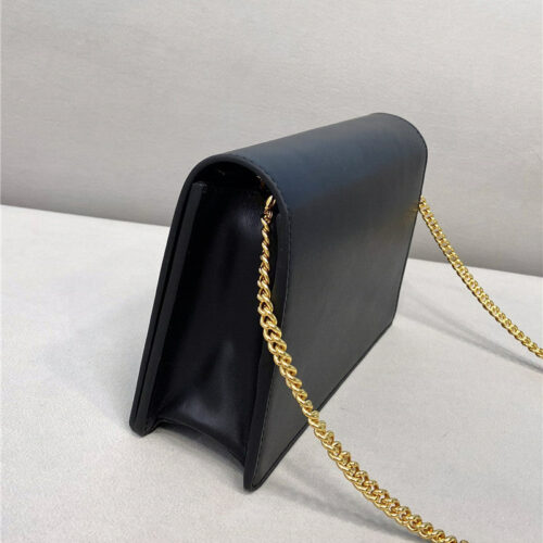 High Quality Luxury Fendi Chain Wallet product detail