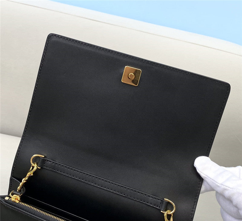 High Quality Luxury Fendi Chain Wallet product detail