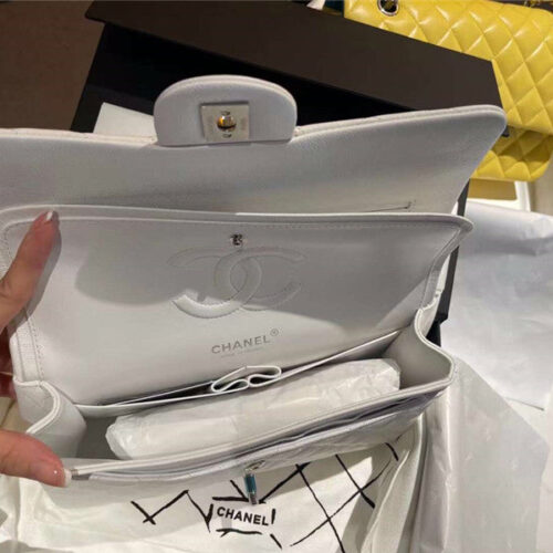 High Quality Luxury Chanel CF 25 Flip Bag White product detail