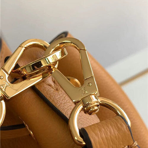 High Quality Luxury LV Lockme Bucket Bag – Style 48377 product detail