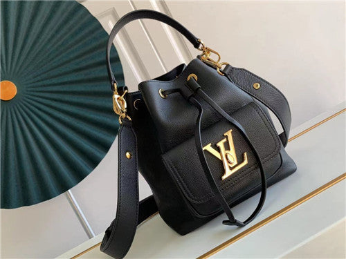 High Quality Luxury LV Lockme Bucket Bag – Style 48376