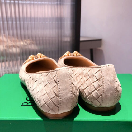 High Quality Luxury Bv Flat Sandals Womens – Style 59526 product detail