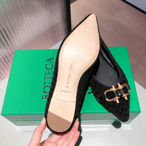 High Quality Luxury Bv Flat Sandals Womens product detail