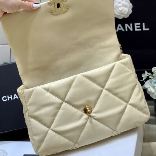 High Quality Luxury Chanel 19 Bag 30Cm – Style 46721 product detail